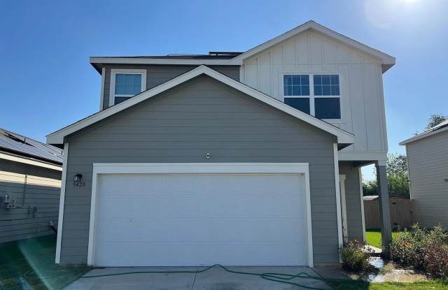 5428 Rue Girard photos photos