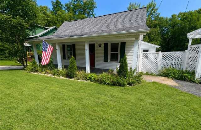 232 Chagrin Boulevard photos photos