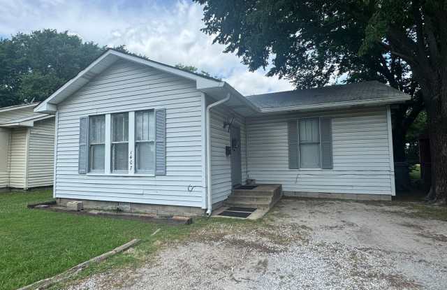 Two Bedroom Centrally Located in Ardmore photos photos Two Bedroom Centrally Located in Ardmore photos photos