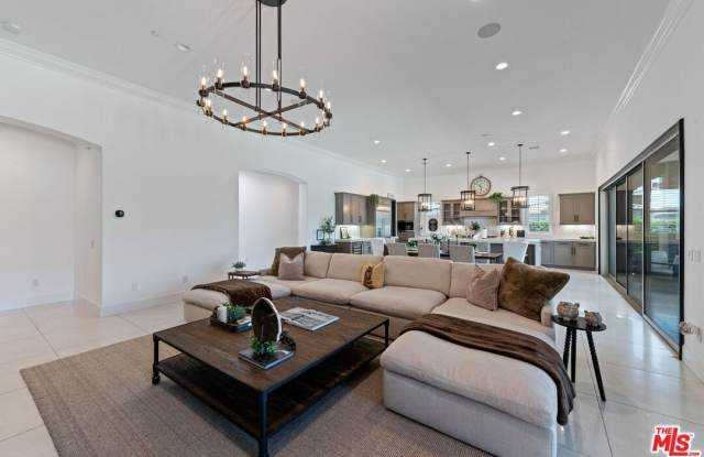 55140 SPRING CREEK Ct Gallery 3
