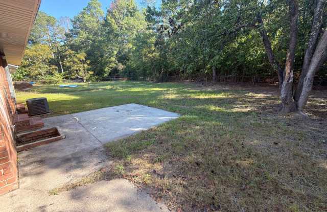 Section 8 accepted with approved application Gallery 3