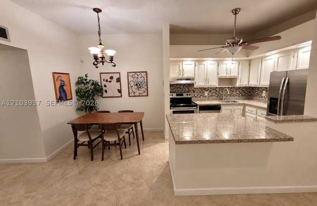 9767 W Mcnab Rd Gallery 4