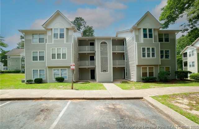 1021 Wood Creek Drive unit: 2 photos photos