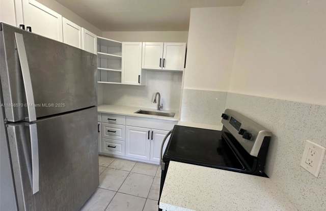 717 Northwest 5th Avenue photos photos