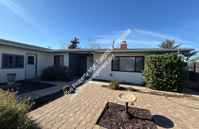 Orcutt Single Story Home on Cul-de-Sac with a Large Yard Gallery 3