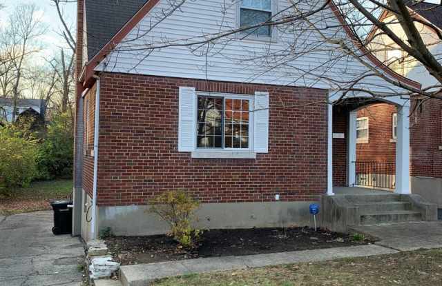 Lovely Two Bedroom Home on a Quiet Street photos photos