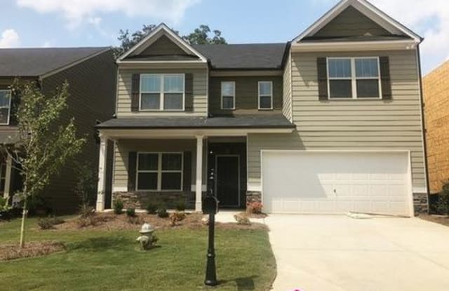 3949 Kingfisher Dr - 3949 Kingfisher Drive, East Point, GA 30349