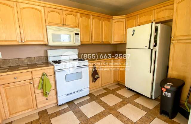 8561 DOBYNS DR SANTEE Gallery 2