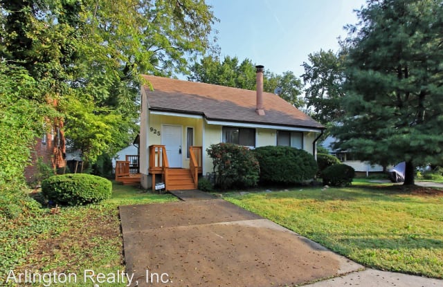 925 S 22nd Street - 925 22nd St S, Arlington, VA 22202