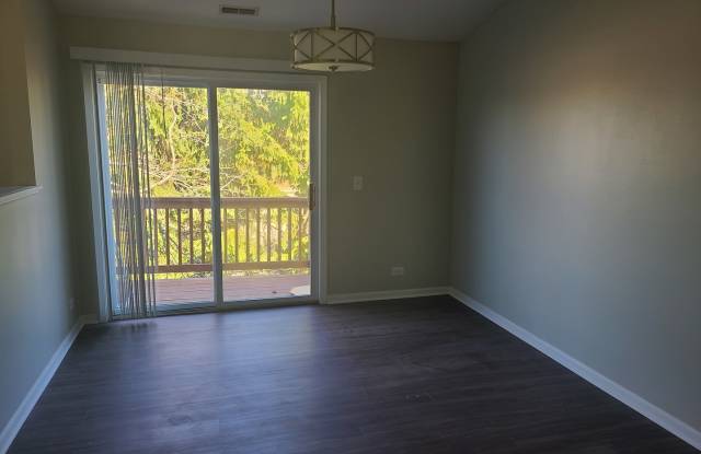 375 Abington Woods Drive Gallery 4