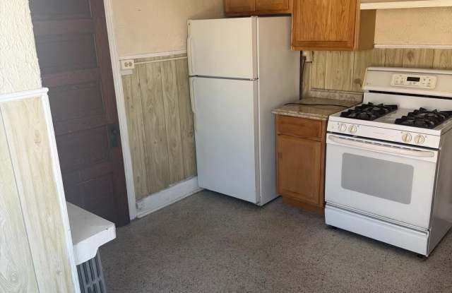 730 W LAFAYETTE Street - 730 West Lafayette Street, Norristown, PA 19401