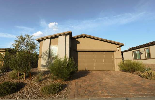 A Fabulous 2 Bedroom home with a Pool in Henderson Furnished or NOT!!! Gallery 1