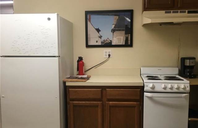 375 Orange Street Gallery 2