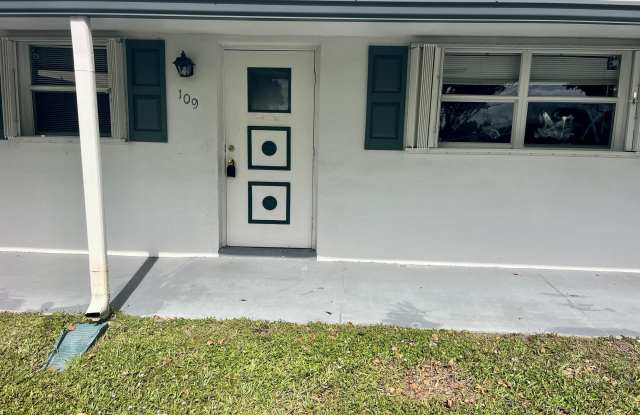 101 Leisure Lake Circle photos photos