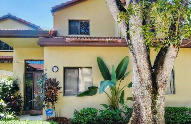 10534 NW 10th Ct photos photos