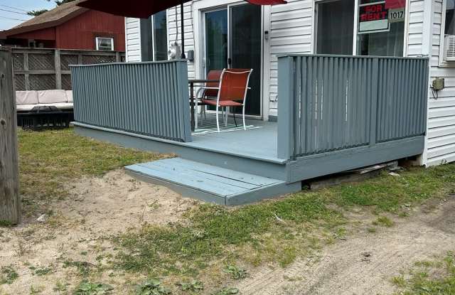 1017 S Shore Dr photos photos