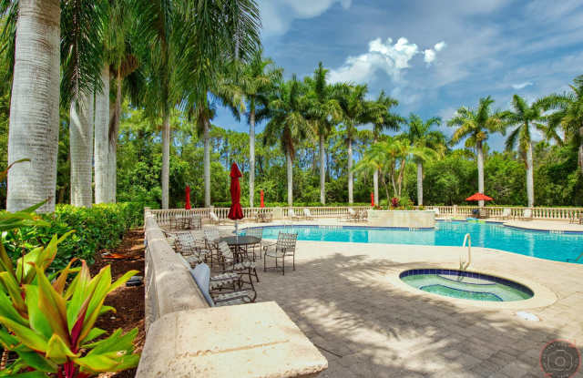 Seasonal Short-Term 2 Bedroom 2 Bathroom Attached Villa in Venetia with resort-like amenities! Gallery 3