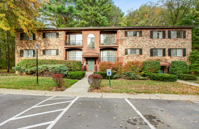Heritage Village Apartments photos photos