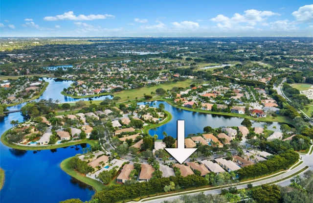 2497 Bay Isle Dr photos photos