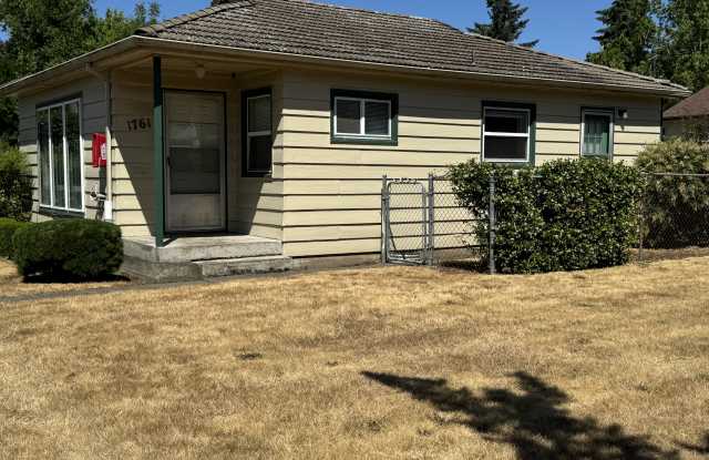 1761 Market St Ne - 1761 Market Street Northeast, Salem, OR 97301