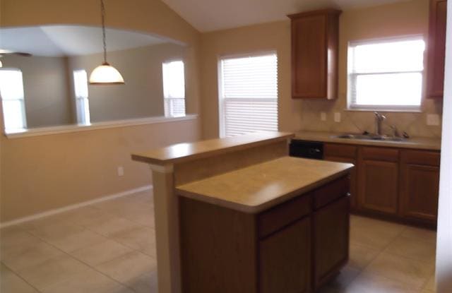 6244 Granite Creek Drive Gallery 2