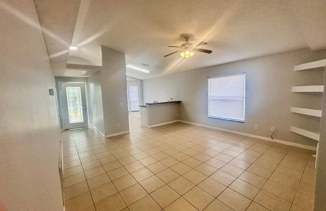 *** Beautiful 3/2/1 in Longwood/Fully Fenced Backyard*** photos photos