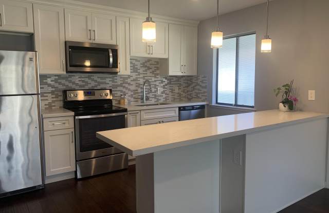 1437 Marchbanks Dr photos photos