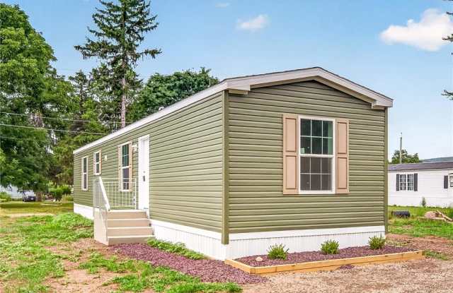 2131 Brooks Lane Gallery 2
