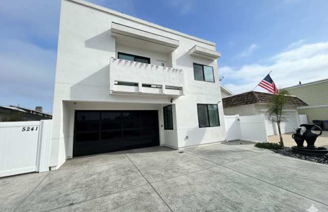 Oxnard Shores: Huge Rooftop Deck w/Ocean Views! - 5241 Seabreeze Way, Oxnard, CA 93035