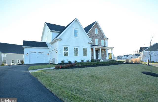 24596 BUCKWHEAT LN Gallery 2