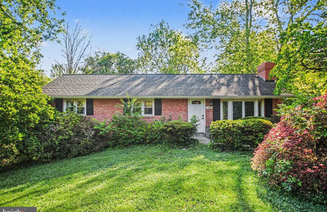 7409 LAKE Drive Gallery 1