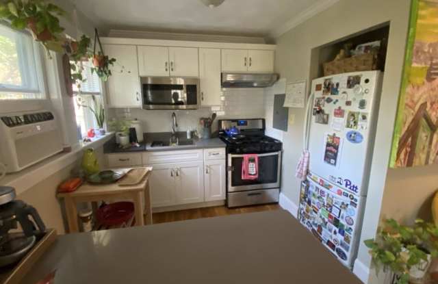 95 Oak St. photos photos