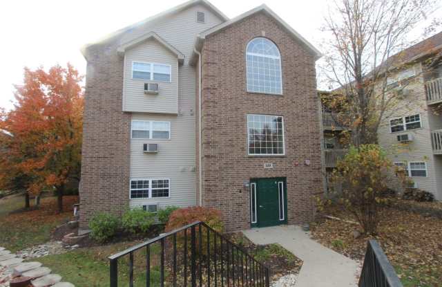 430 Cunat Boulevard photos photos