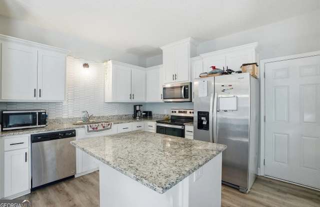 138 Cherokee Oaks Xing Gallery 4