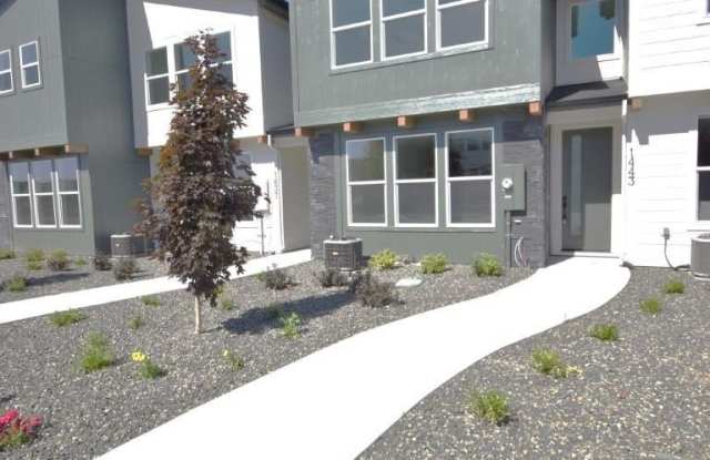1443 N Meadowglen Ave - 1443 North Meadowglen Avenue, Meridian, ID 83642 1443 N Meadowglen Ave - 1443 North Meadowglen Avenue, Meridian, ID 83642