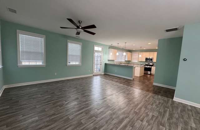 4213 Archstone Drive Gallery 3