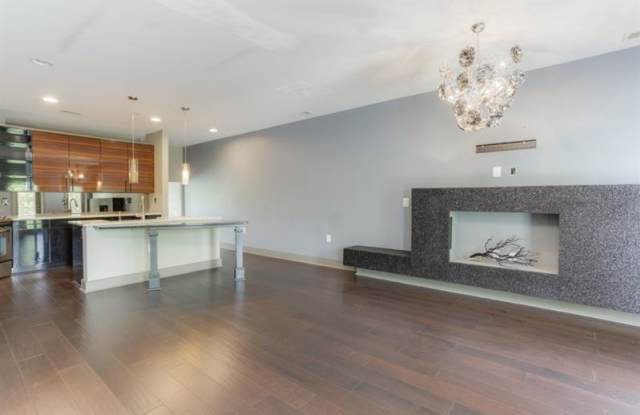 2030 Main Street NW Gallery 3