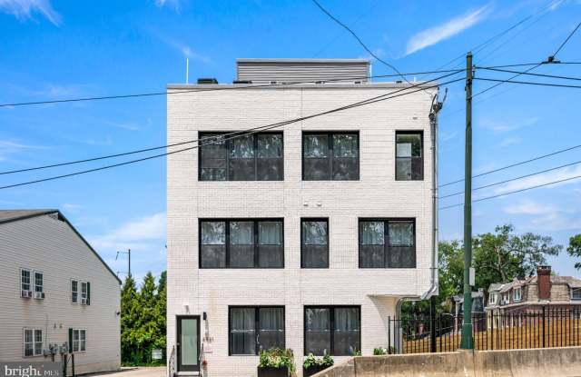 4921 CHESTER AVENUE photos photos