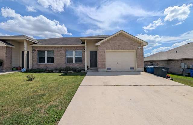 3/2/1 with Formal Dining Room/ Fridge  /Covered Back Patio / No carpet / Fenced in Yard / CISD photos photos