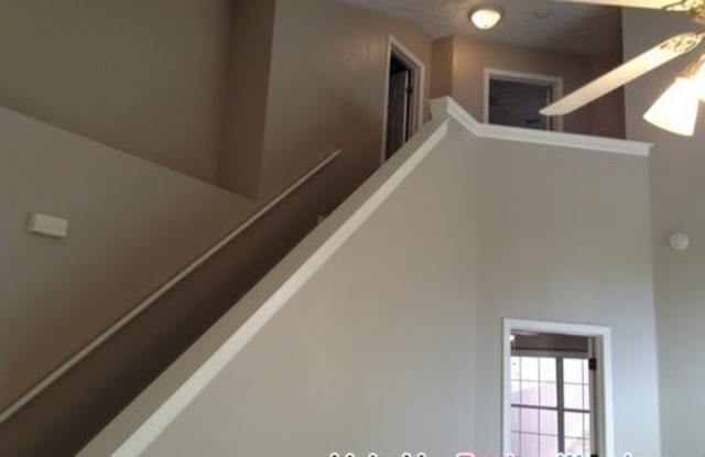 2628 Laurel Lane Gallery 3