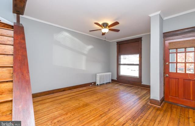 2846 HUNTINGDON AVENUE Gallery 2