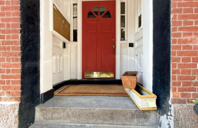 41 Pickney St Gallery 2