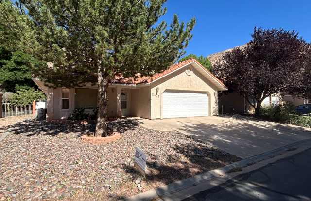 4 Bed, 2 Bath, 2 Car Garage For Rent! photos photos 4 Bed, 2 Bath, 2 Car Garage For Rent! photos photos