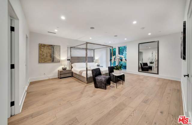 721 North Beverly Drive photos photos