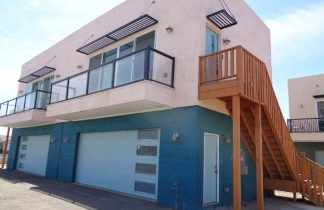 1106 S. Montezuma Ave. photos photos