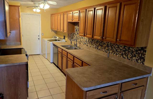 819 East Rosewood Lane photos photos