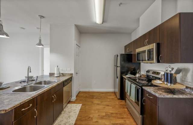 Urban Oaks Apartments - Affordable Housing Gallery 3