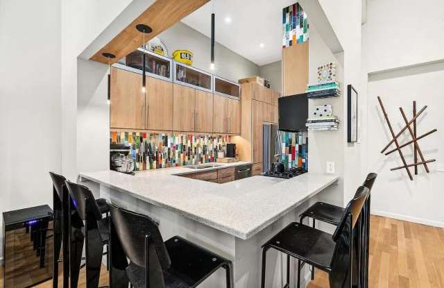 261 Broadway Gallery 2