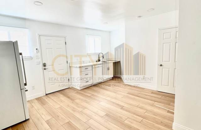 2709 17th Street - 2 photos photos 2709 17th Street - 2 photos photos