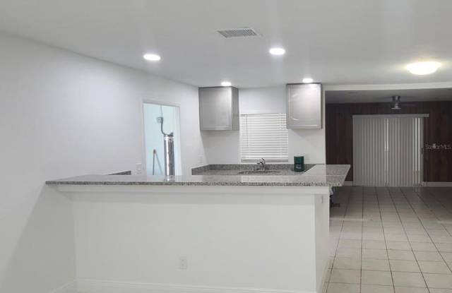 1108 59TH AVENUE Drive W Gallery 2